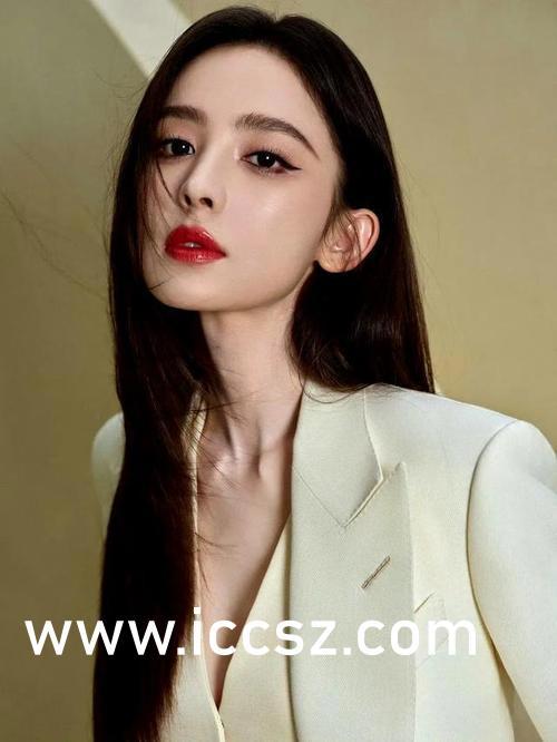 51网红爆料吃瓜,揭秘娱乐圈最新吃瓜大事件! 第1张 51网红爆料吃瓜,揭秘娱乐圈最新吃瓜大事件! 第1张